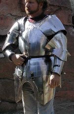 (image for) Cuirass, Pauldrons and Vambraces in Flemish style, c.1470