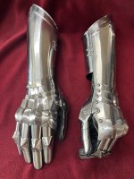(image for) Vambrace Gauntlets, German, c 1510-20