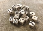 (image for) Bone dice (pk of 2)