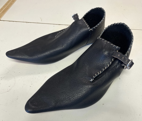 (image for) Shoes, Buckled, 15th C., for Arming, etc. BLACK, Size 10 (IN STOCK)