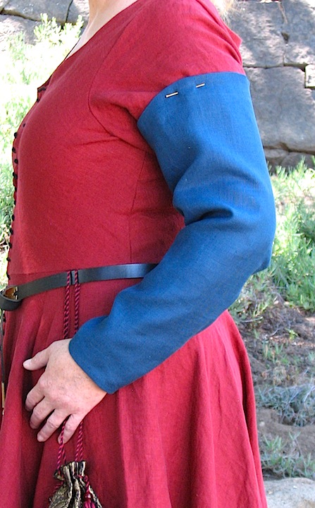Sleeves, Ladies, 15th C. Wool, CUSTOM - Click Image to Close