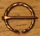 (image for) Brooch, Bronze, Open ring, 'twist'